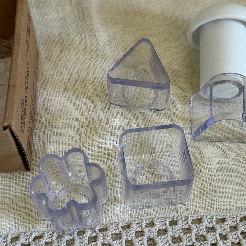 Pampered Chef Fruit and Cheese Cutter Set 1131 Heart Flower Square Triangle Tool